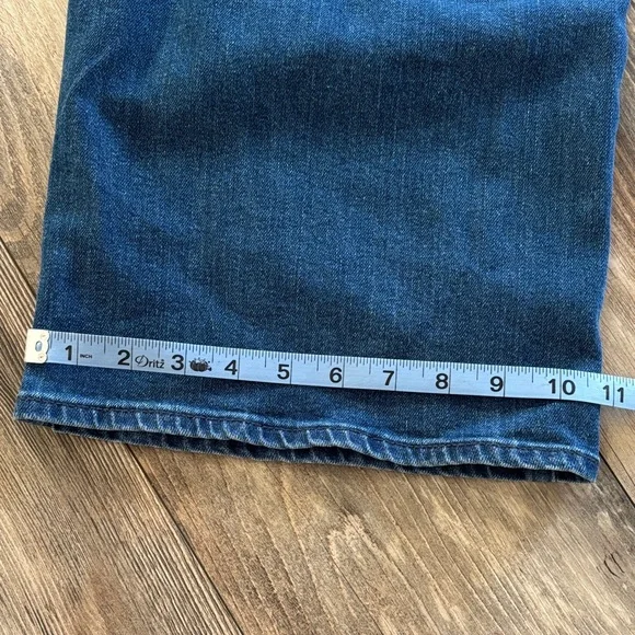 Old Navy Women's Dark Blue Wide Leg Jeans - Picture 7 of 7